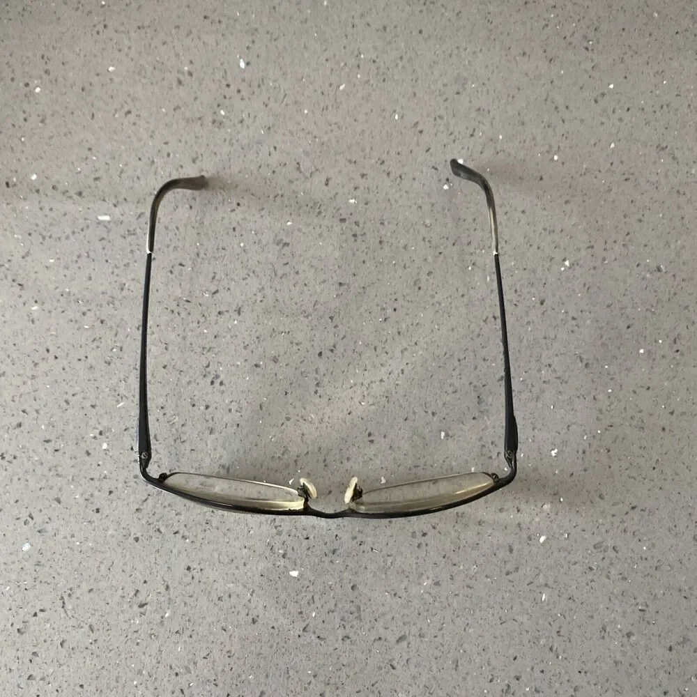 Claiborne this frames